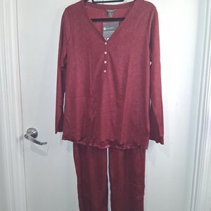Eddie Bauer Burgundy V-Neck Sleep Wear